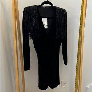 316 Zara Black Fringe Shoulder Dress Sequin Holiday Party